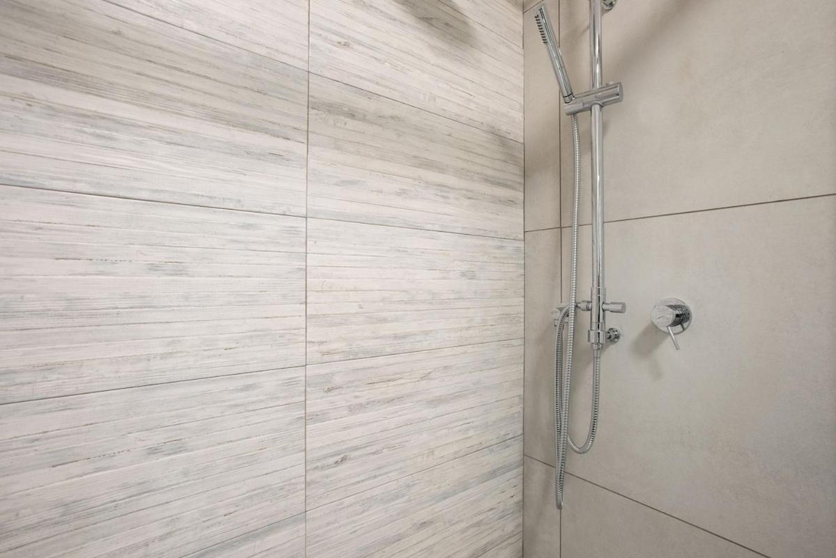 Urban Oasis Near Termini With Free Private Parking Apartment *