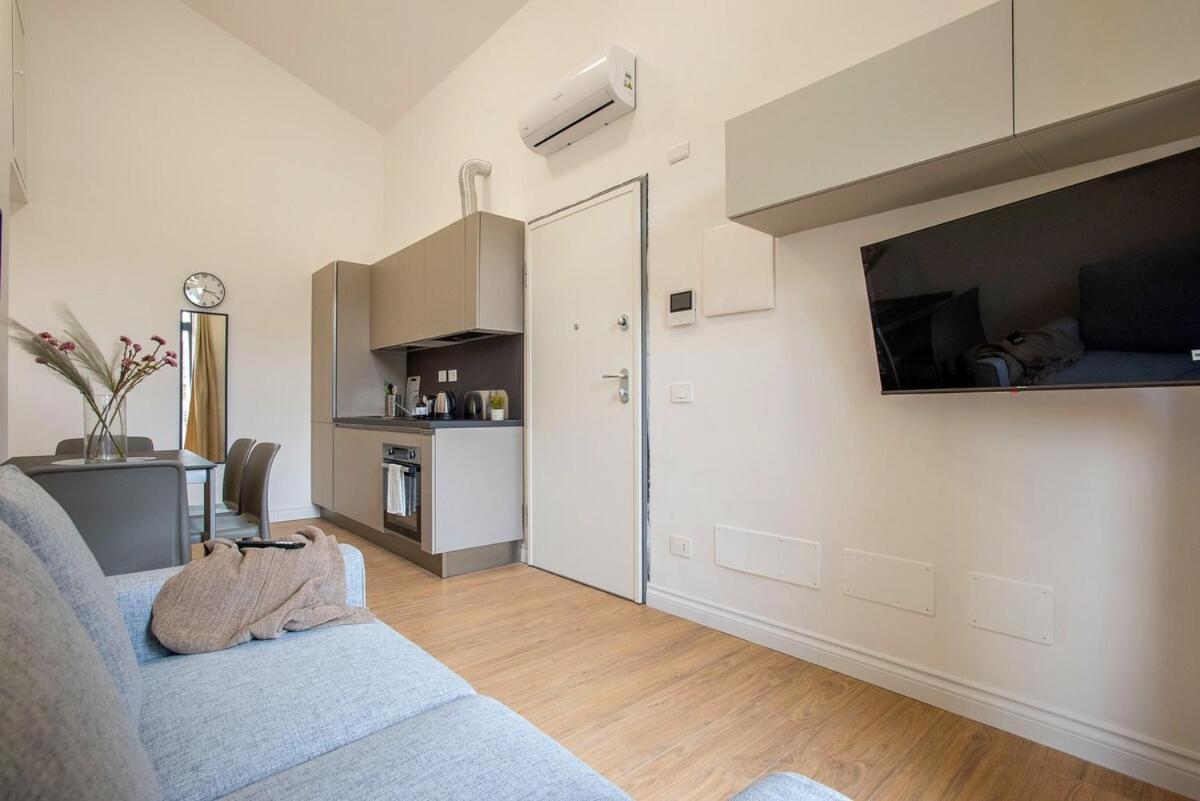Urban Oasis Near Termini With Free Private Parking Rom