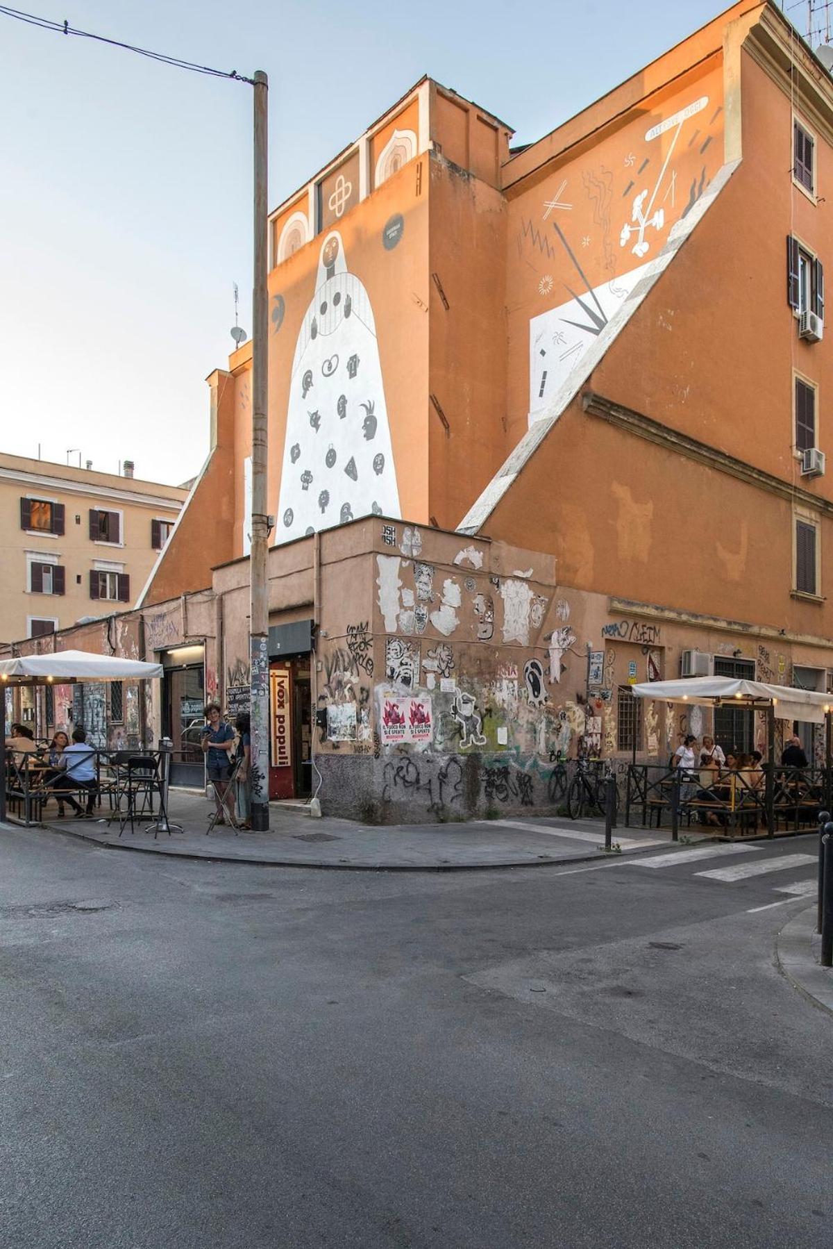 Urban Oasis Near Termini With Free Private Parking Apartment Rom