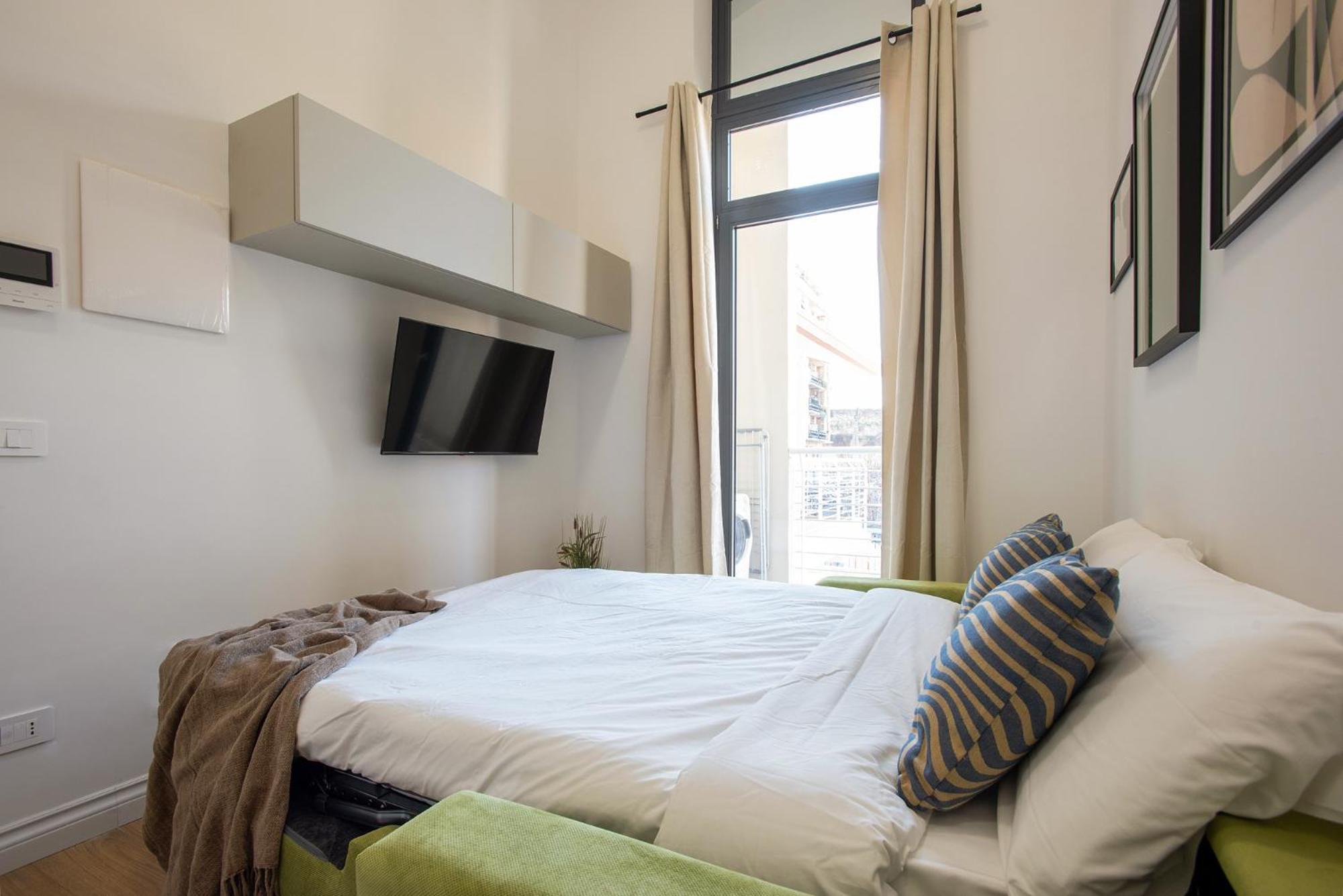 Urban Oasis Near Termini With Free Private Parking Apartment Rom
